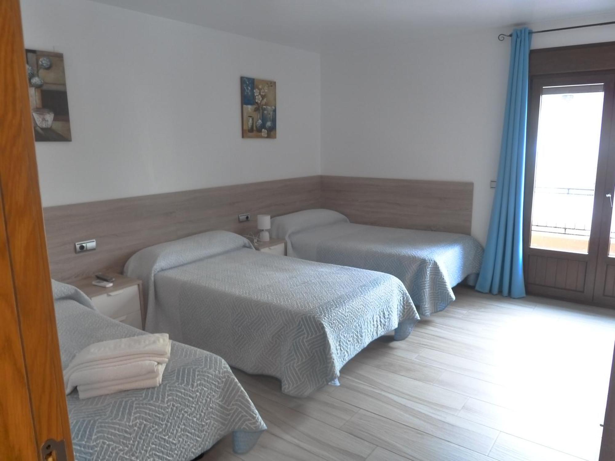 Hostal Casa Fermina- A 2 Horas De Las Pistas De Esqui Trevélez Zewnętrze zdjęcie