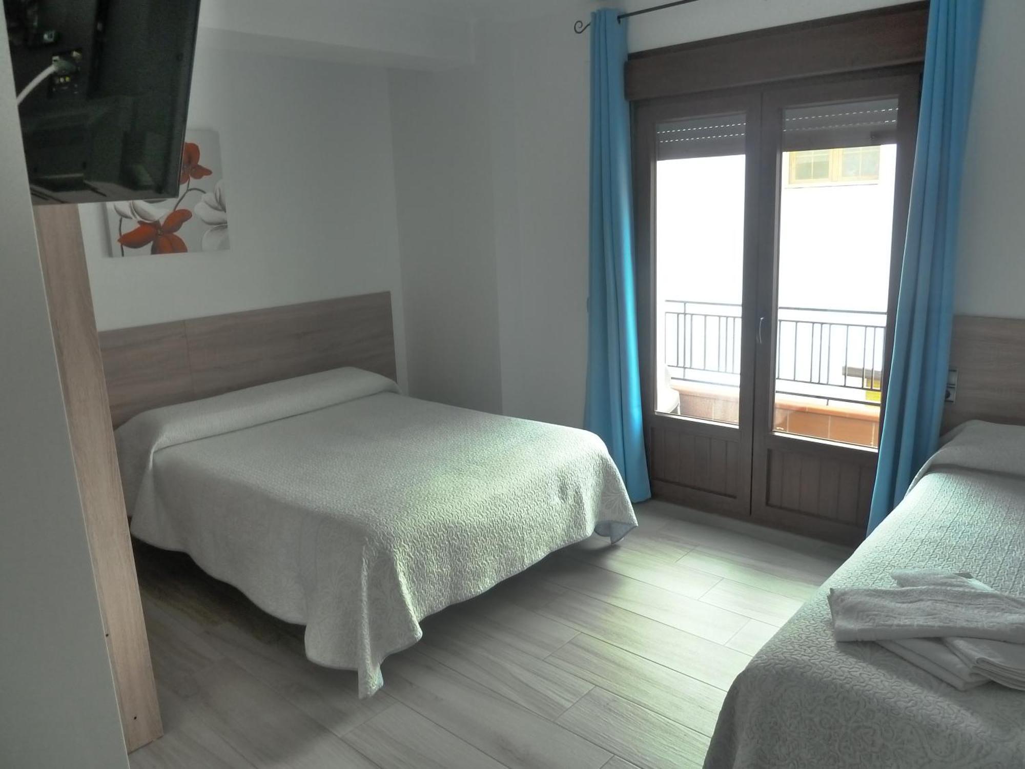 Hostal Casa Fermina- A 2 Horas De Las Pistas De Esqui Trevélez Zewnętrze zdjęcie